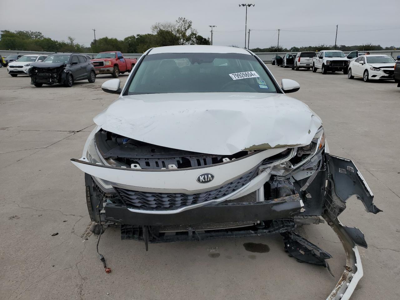 2019 KIA Optima VIN 5XXGT4L30KG309164 Copart auction photo, front end damage thumbnail 5