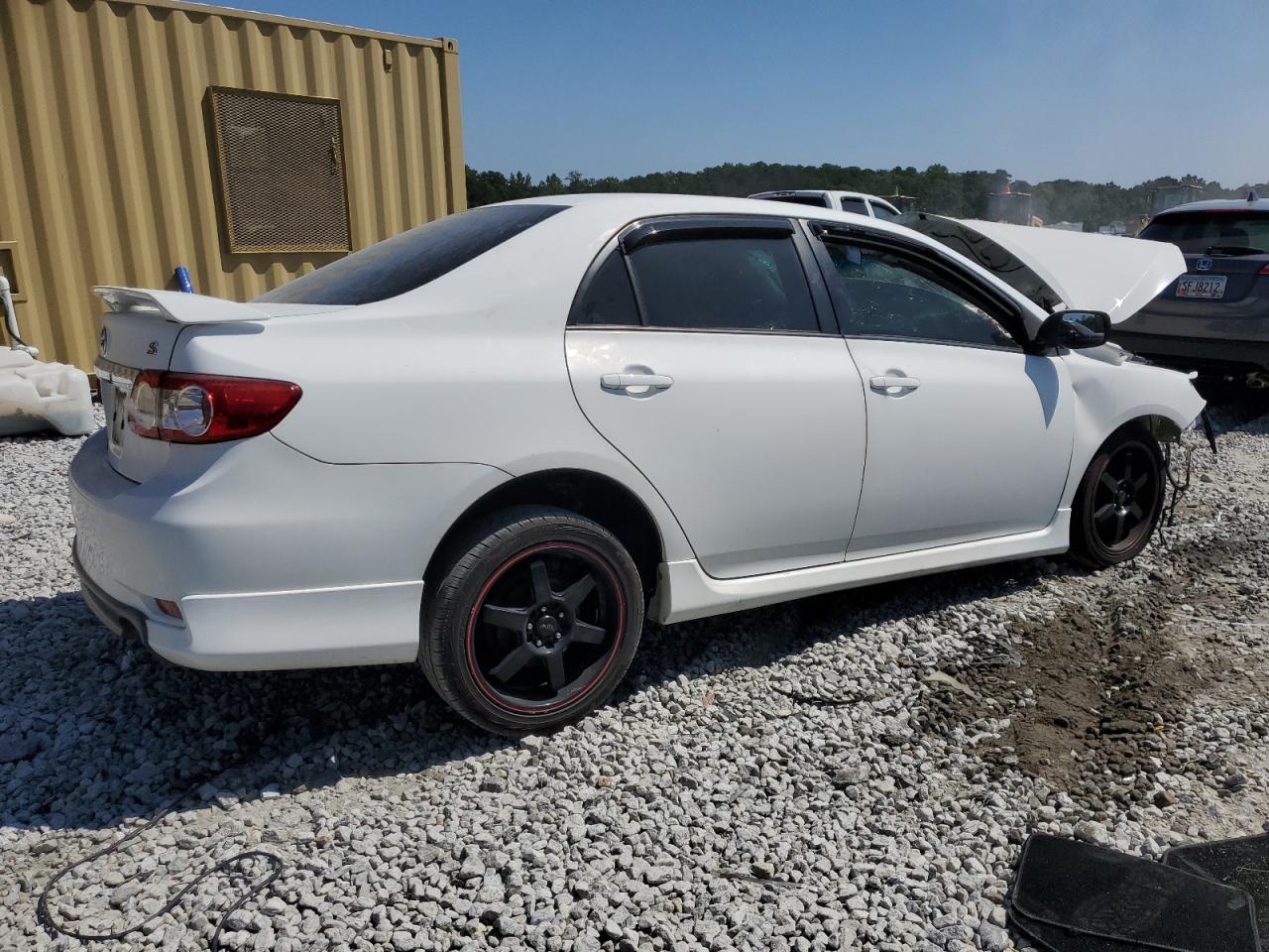2011 Toyota Corolla VIN 2T1BU4EE3BC551184 Copart auction photo, front end / side damage thumbnail 3