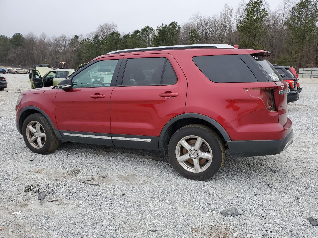 2016 Ford Explorer VIN 1FM5K8D87GGA17390 Copart auction photo, all over damage thumbnail 2
