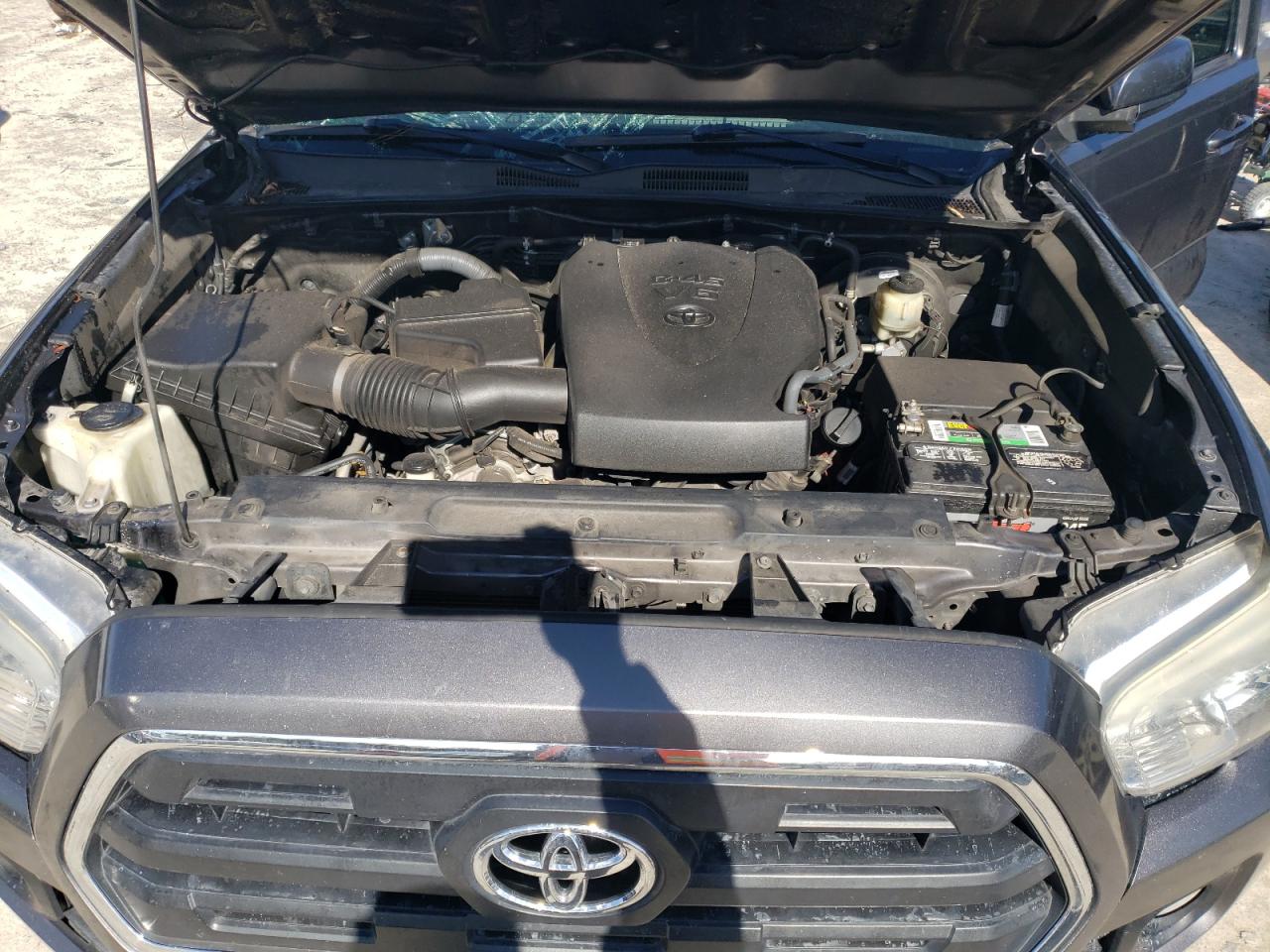 2017 Toyota Tacoma VIN 5TFAZ5CN8HX028128 Copart auction photo, rollover damage thumbnail 11
