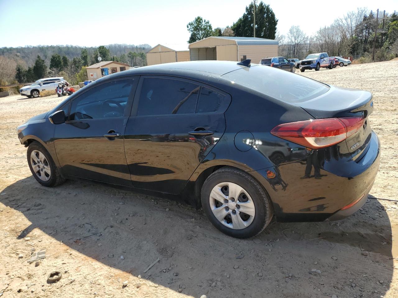 2017 KIA Forte VIN 3KPFK4A77HE085056 Copart auction photo, front end damage thumbnail 2