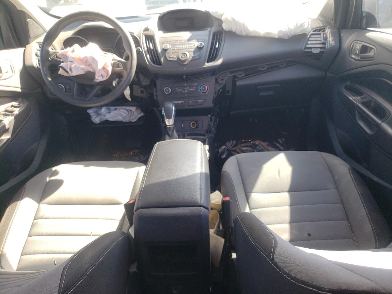 2019 Ford Escape VIN 1FMCU0F70KUA49339 Copart auction photo, front end / side damage thumbnail 8