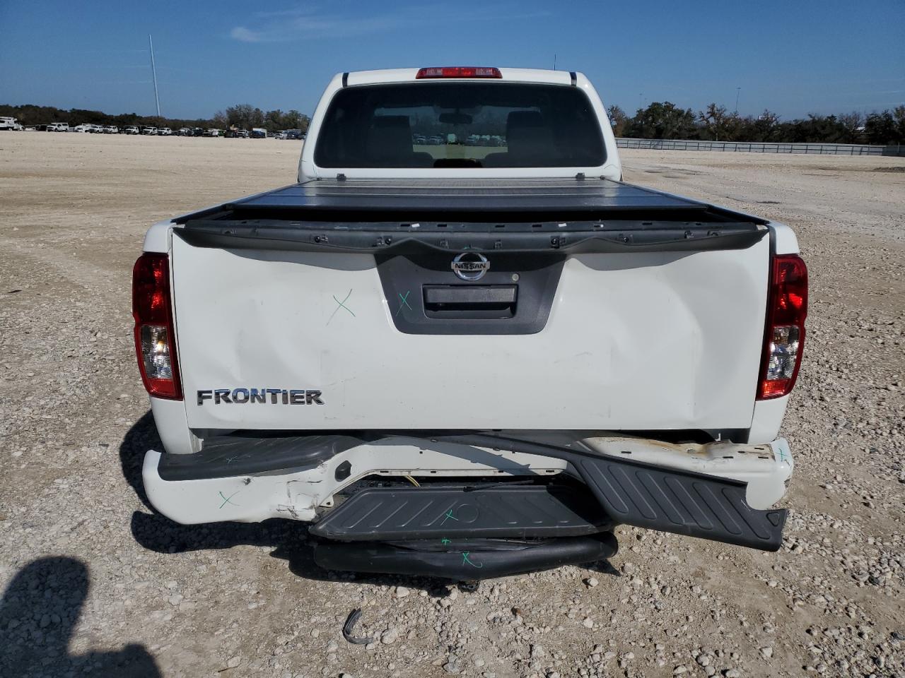 2020 Nissan Navara (Frontier) VIN 1N6ED0CE1LN708425 Copart auction photo, rear end / side damage thumbnail 6