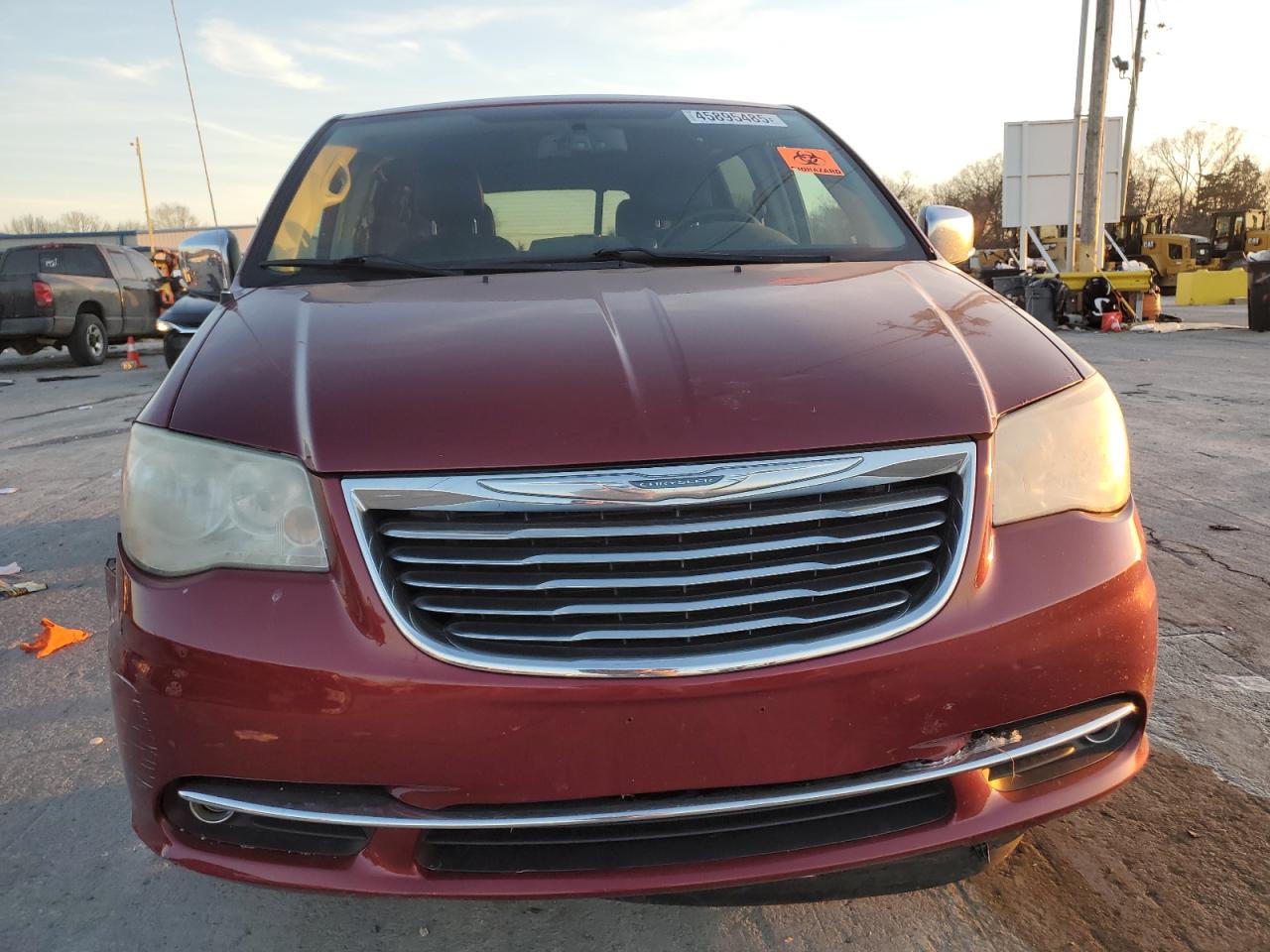 2014 Chrysler Town & Country VIN 2C4RC1CGXER108653 Copart auction photo, water/flood damage thumbnail 5