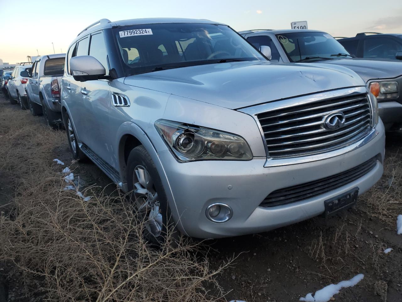2011 Infiniti QX56 VIN JN8AZ2NE2B9002118 Copart auction photo, front end damage thumbnail 4