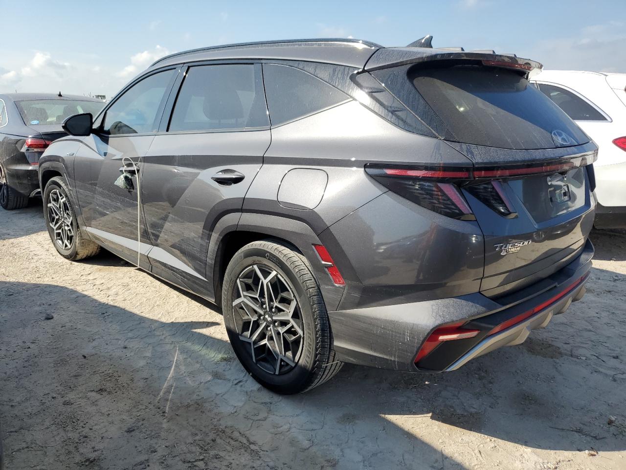 2023 Hyundai Tucson VIN KM8JF3AE4PU174781 Copart auction photo, water/flood damage thumbnail 2