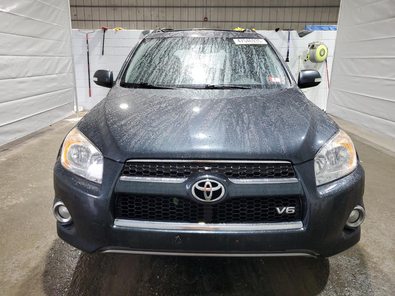 2011 Toyota RAV 4 VIN 2T3DK4DV0BW055524 Copart auction photo, rear end / minor dent/scratches damage thumbnail 5