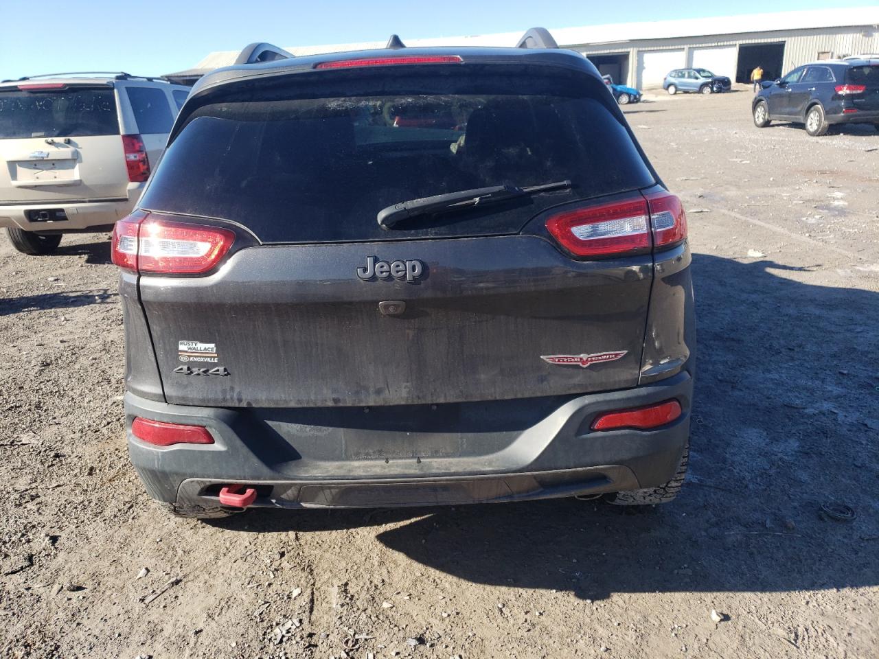 2016 Jeep Cherokee VIN 1C4PJMBS3GW123784 Copart auction photo, front end damage thumbnail 6