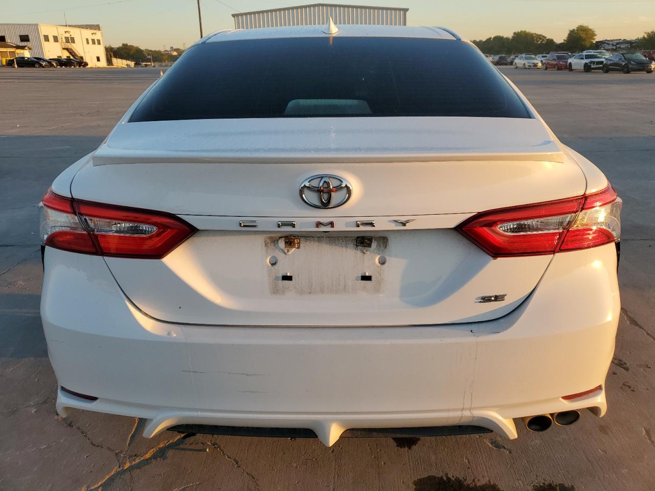 2020 Toyota Camry VIN 4T1G11AK5LU348726 Copart auction photo, front end damage thumbnail 6