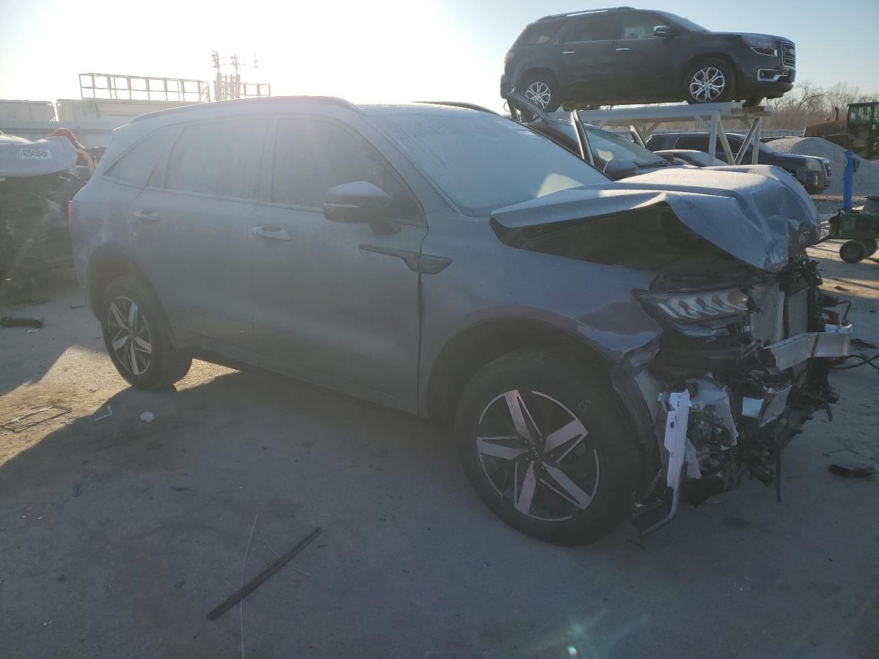 2023 KIA Sorento VIN 5XYRH4LF8PG234155 Copart auction photo, front end damage thumbnail 4