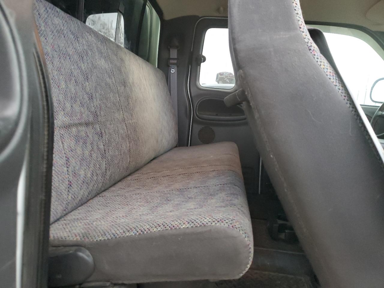 1998 Dodge RAM VIN 1B7KF23W1WJ244472 Copart auction photo, front end damage thumbnail 10