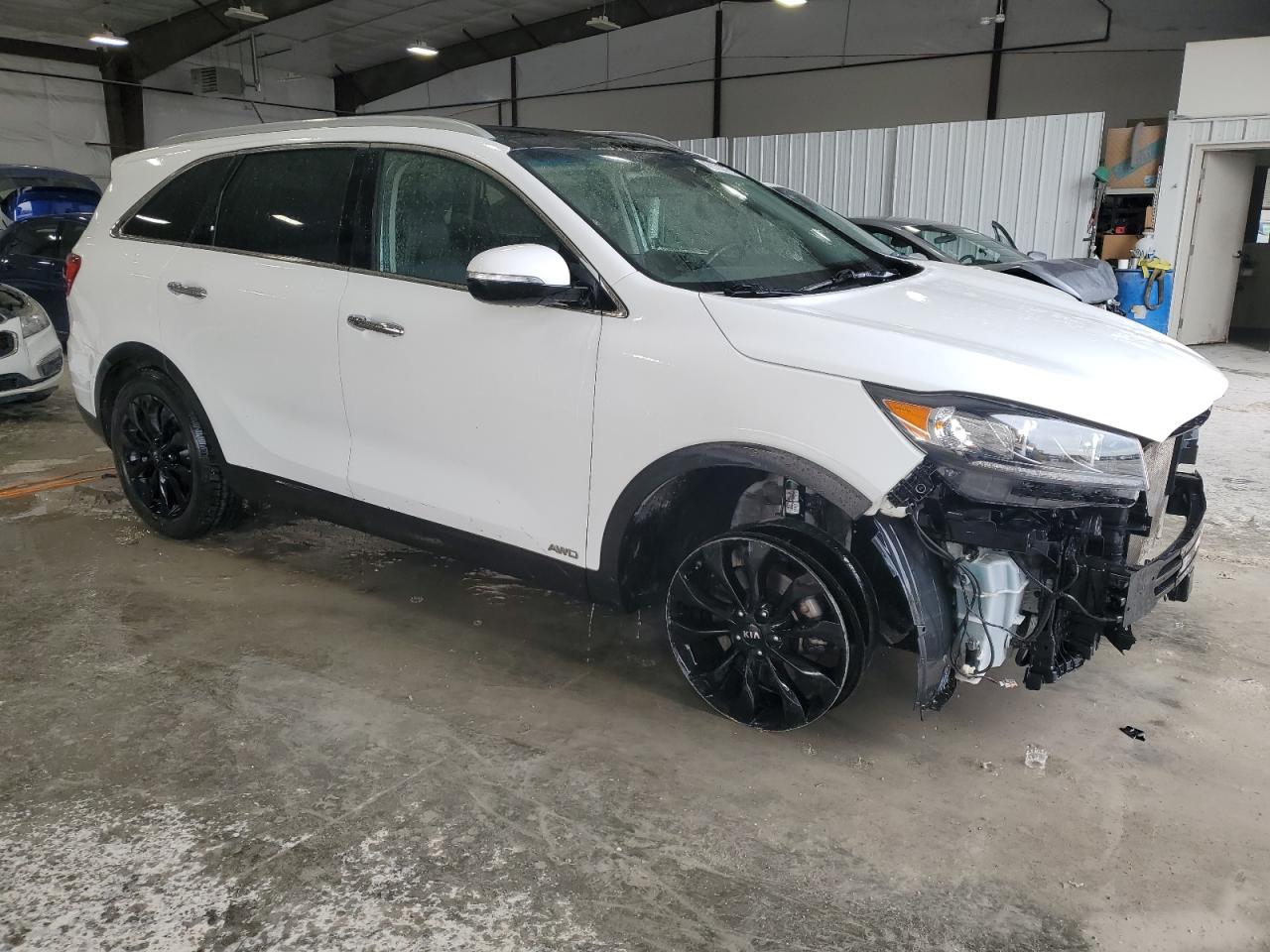 2020 KIA Sorento VIN 5XYPHDA53LG707343 Copart auction photo, front end damage thumbnail 4