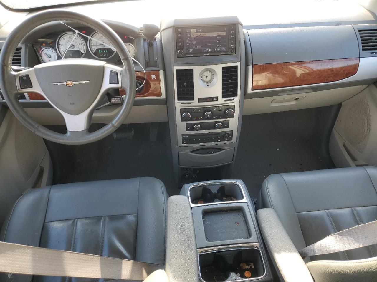 2009 Chrysler Town & Country VIN 2A8HR54149R568014 Copart auction photo, rear end / side damage thumbnail 8