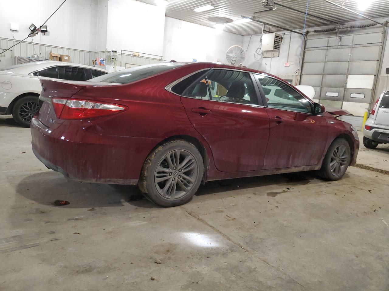 2016 Toyota Camry VIN 4T1BD1FK3GU187874 Copart auction photo, front end / minor dent/scratches damage thumbnail 3