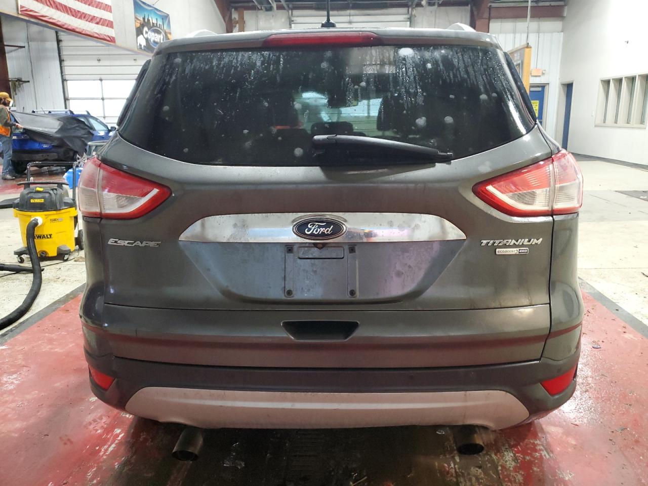 2015 Ford Escape VIN 1FMCU9J96FUC72634 Copart auction photo, front end / side damage thumbnail 6