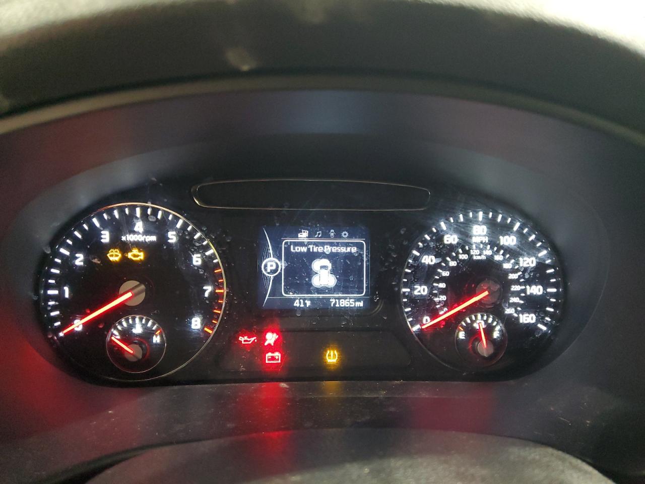 2016 KIA Sorento VIN 5XYPG4A39GG144774 Copart auction photo, all over damage thumbnail 9