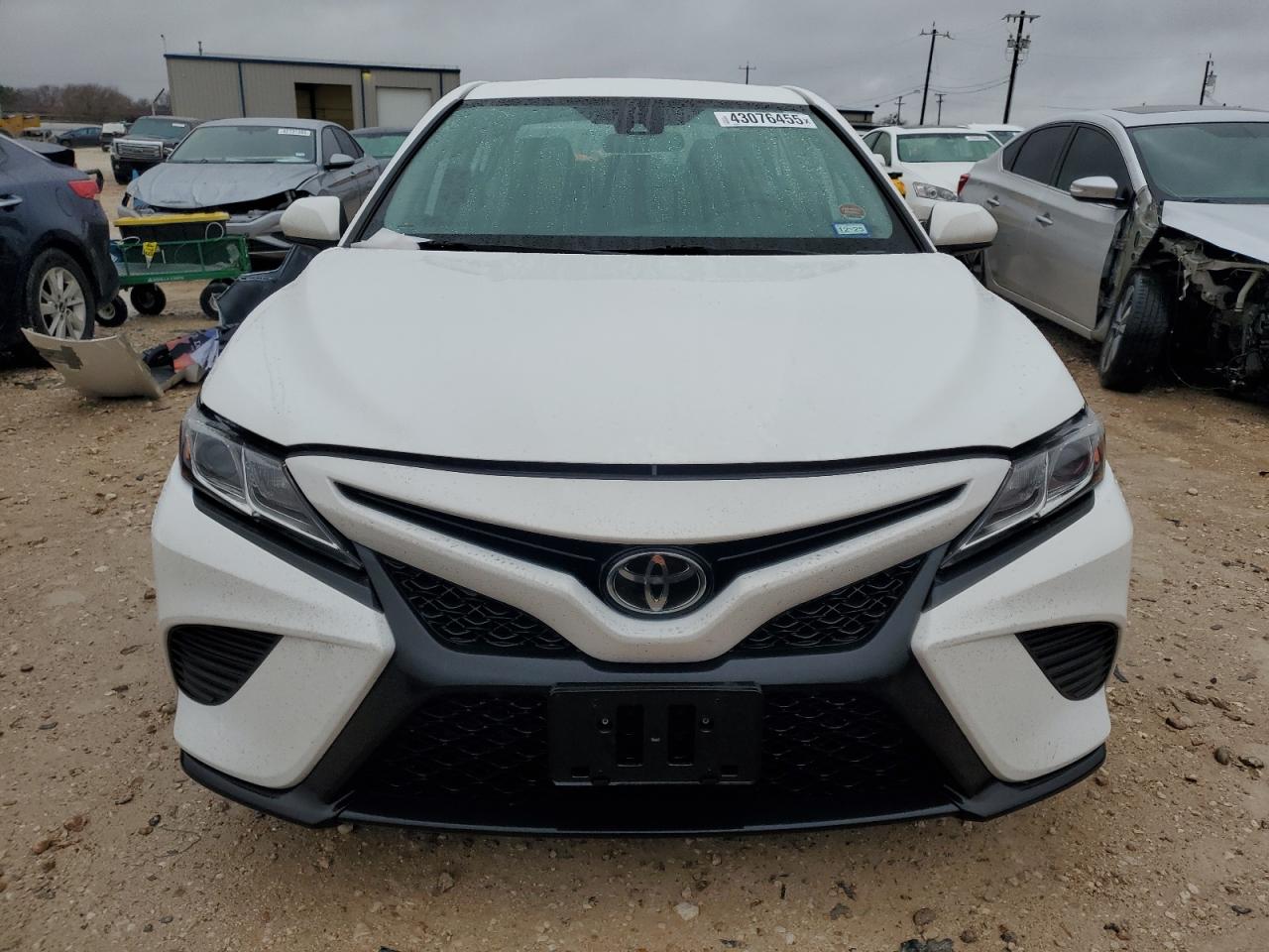 2020 Toyota Camry VIN 4T1G11AKXLU347961 Copart auction photo, rear end damage thumbnail 5