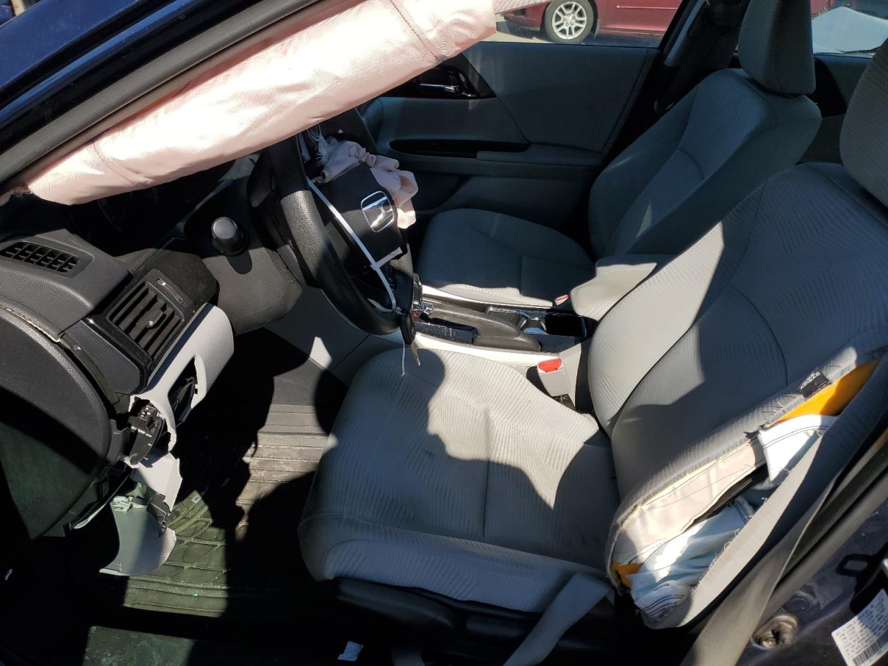 2017 Honda Accord VIN 1HGCR2F3XHA156943 Copart auction photo, front end damage thumbnail 7
