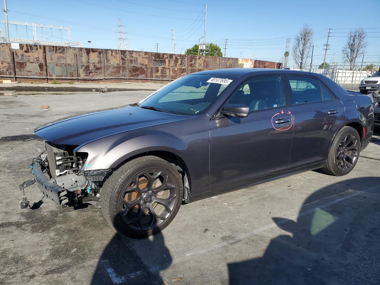 2020 Chrysler 300 VIN 2C3CCABG3LH158907