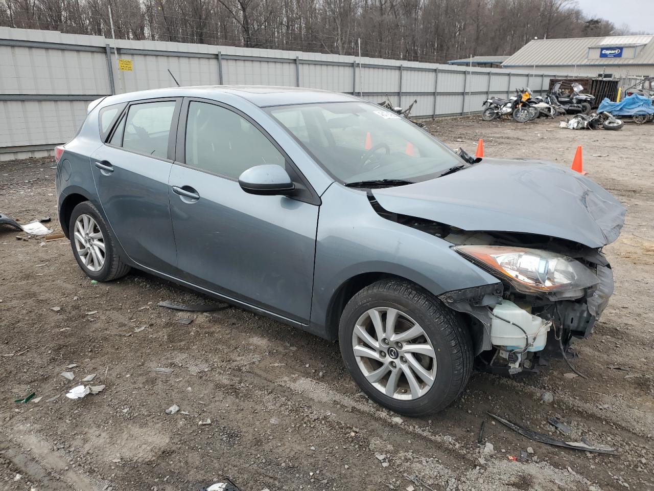 2013 Mazda 3 VIN JM1BL1L83D1712686 Copart auction photo, front end damage thumbnail 4