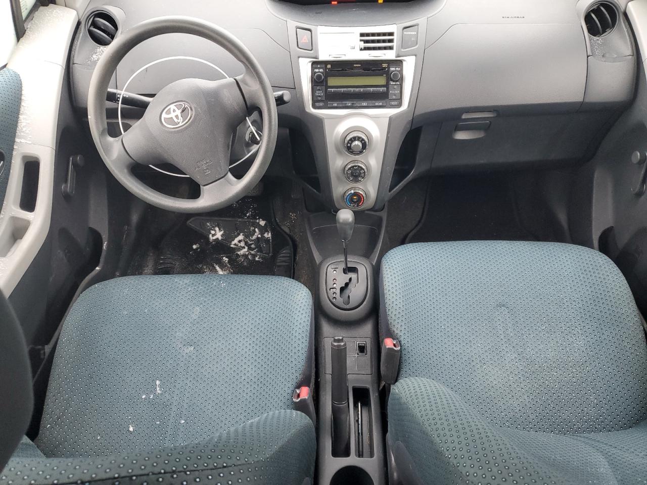 2008 Toyota Yaris VIN JTDJT923085170574 Copart auction photo, side / undercarriage damage thumbnail 8