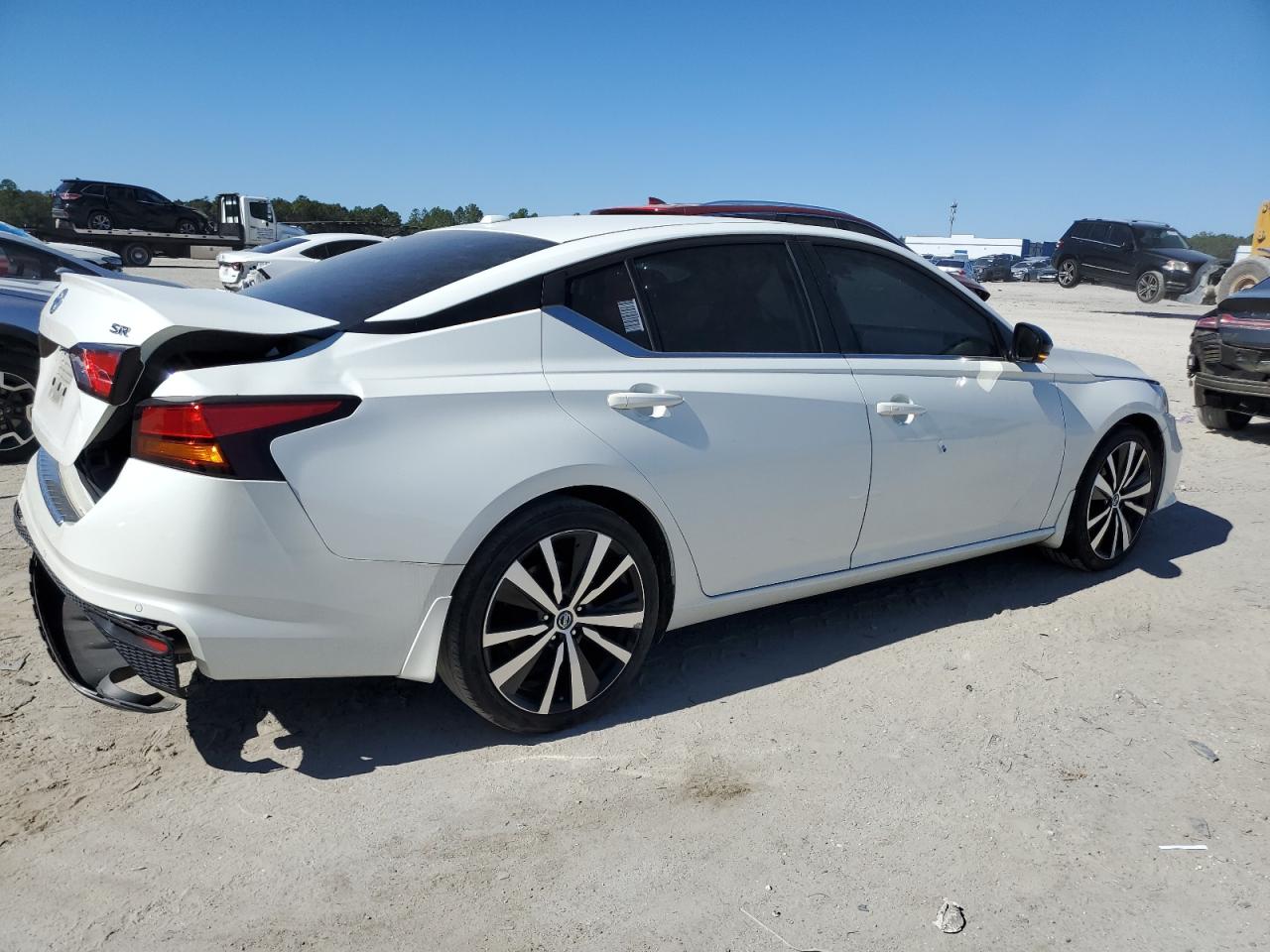 2021 Nissan Altima VIN 1N4BL4CV1MN379412 Copart auction photo, rear end damage thumbnail 3