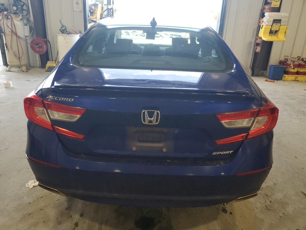 2018 Honda Accord VIN 1HGCV1F35JA246139 Copart auction photo, front end damage thumbnail 6