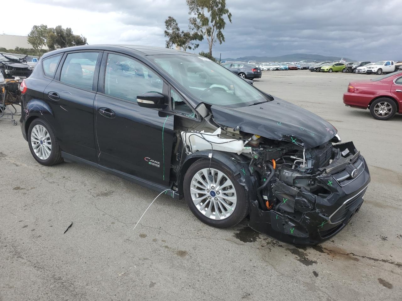 2017 Ford C-MAX VIN 1FADP5EU4HL108210 Copart auction photo, front end damage thumbnail 4
