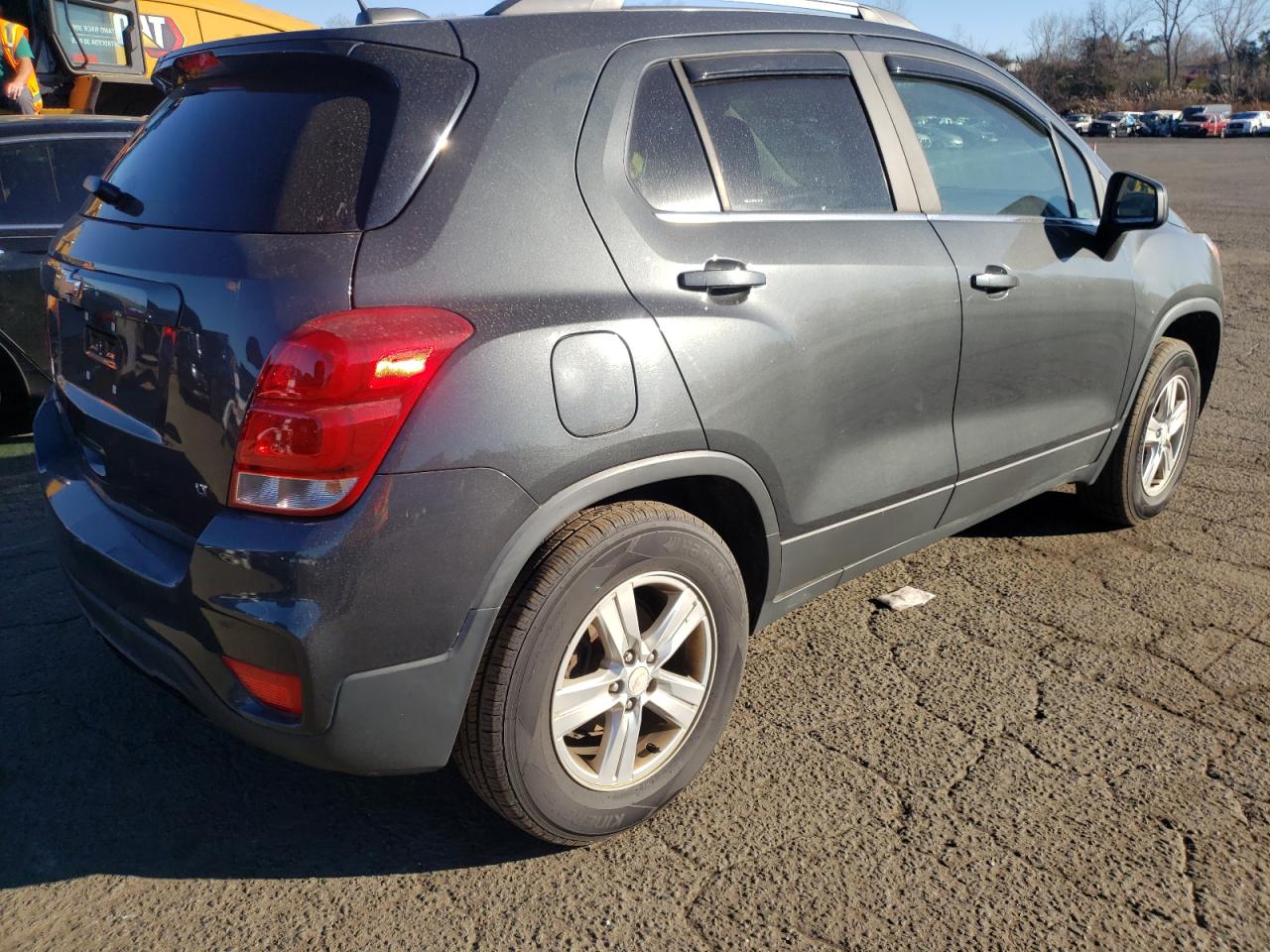 2017 Chevrolet Trax VIN 3GNCJPSB6HL225157 Copart auction photo, side / minor dent/scratches damage thumbnail 3
