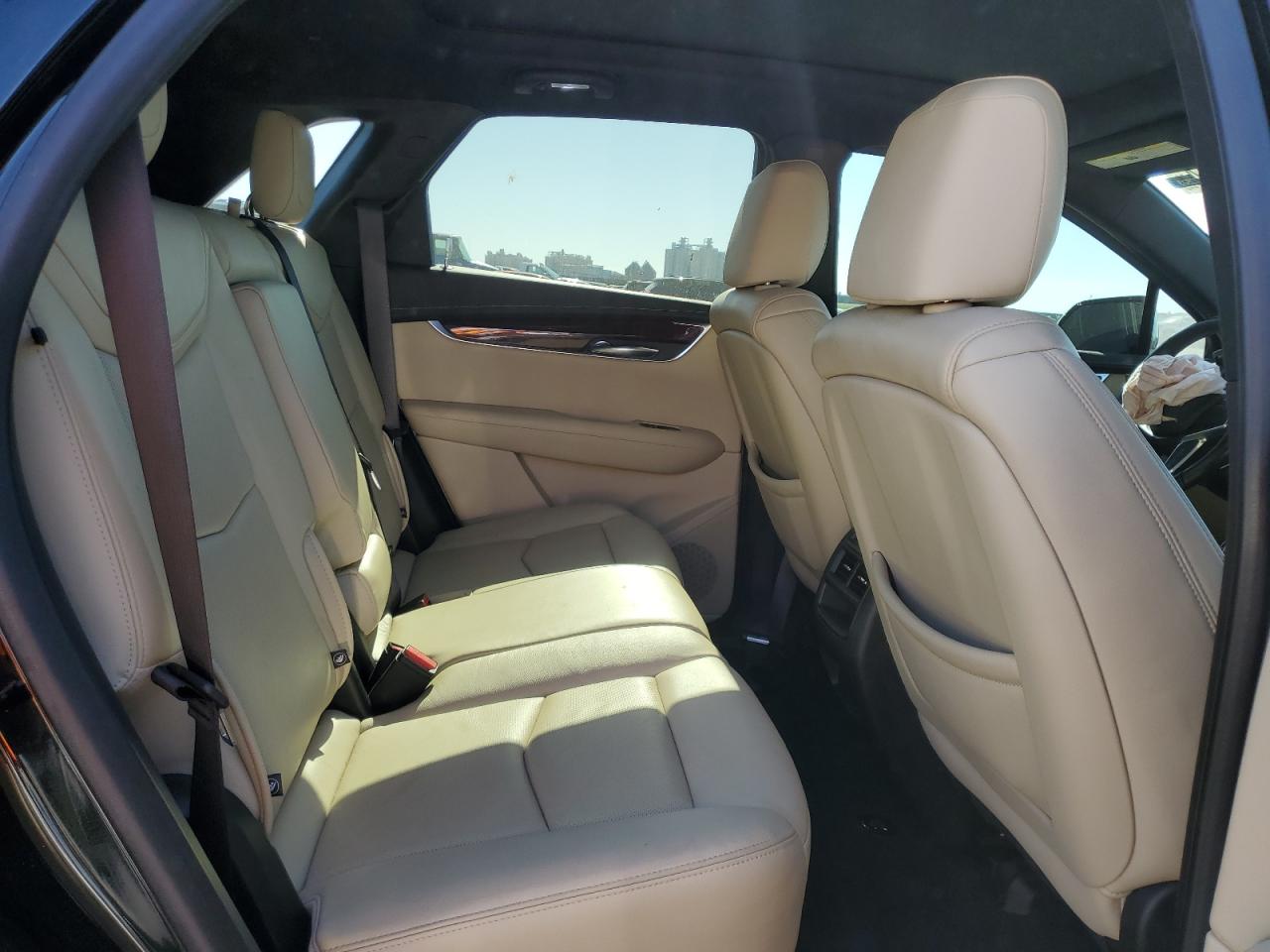 2019 Cadillac XT5 VIN 1GYKNCRS0KZ231537 Copart auction photo, front end / side damage thumbnail 11