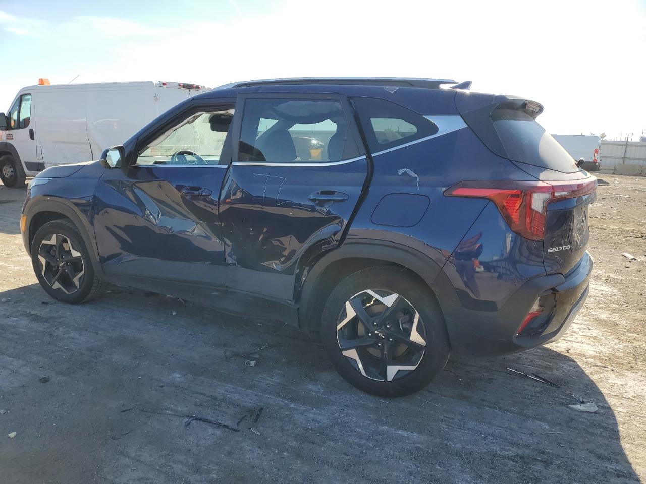 2024 KIA Seltos VIN KNDERCAA1R7574129 Copart auction photo, side damage thumbnail 2