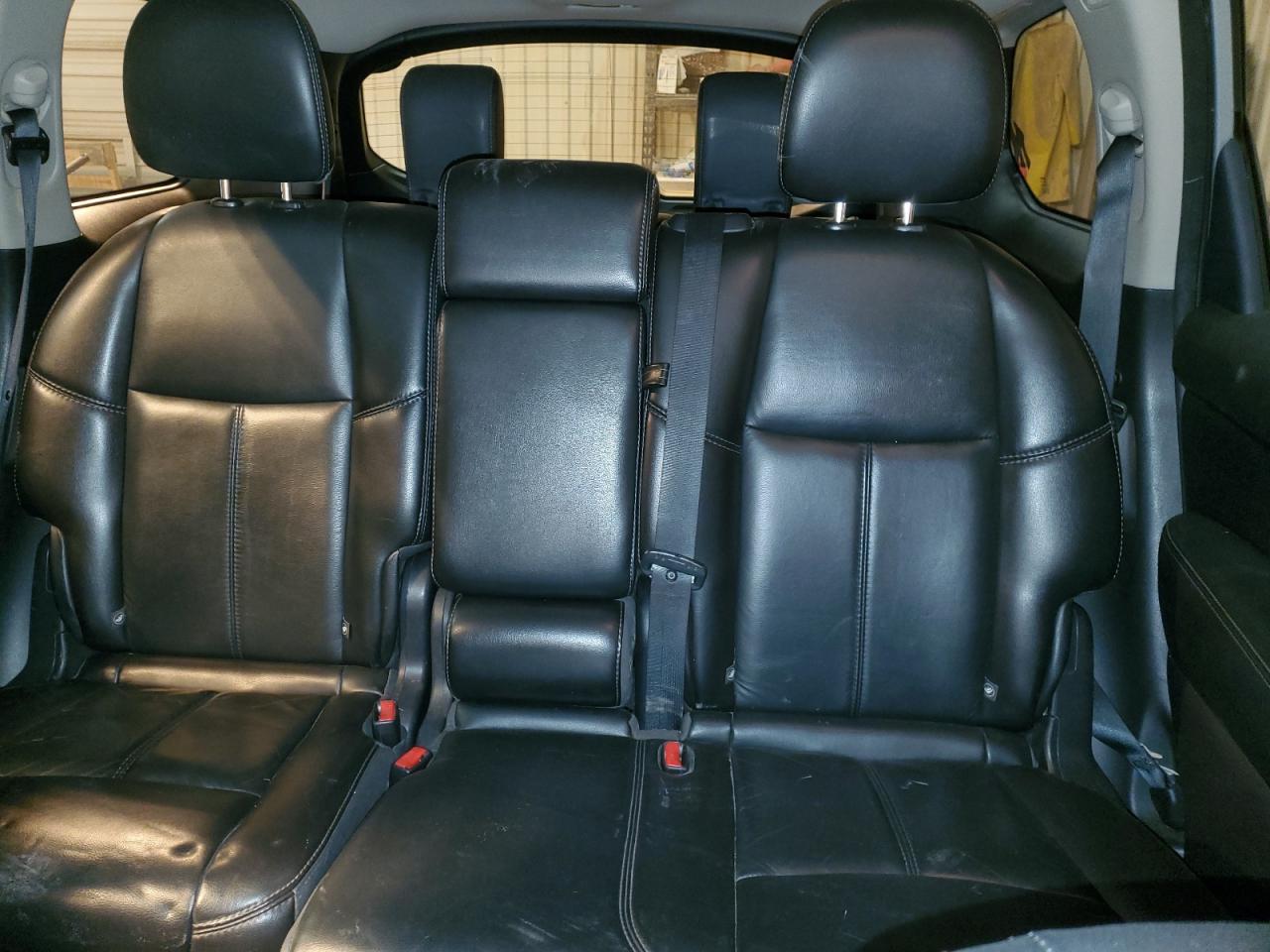 2016 Nissan Pathfinder VIN 5N1AR2MM3GC671752 Copart auction photo, front end / minor dent/scratches damage thumbnail 10
