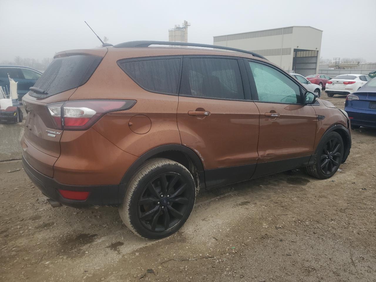 2017 Ford Escape VIN 1FMCU0JD5HUA60701 Copart auction photo, front end damage thumbnail 3