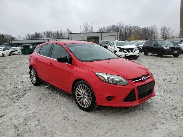 2012 Ford Focus VIN 1FAHP3M20CL462255 Copart auction photo, front end damage thumbnail 13
