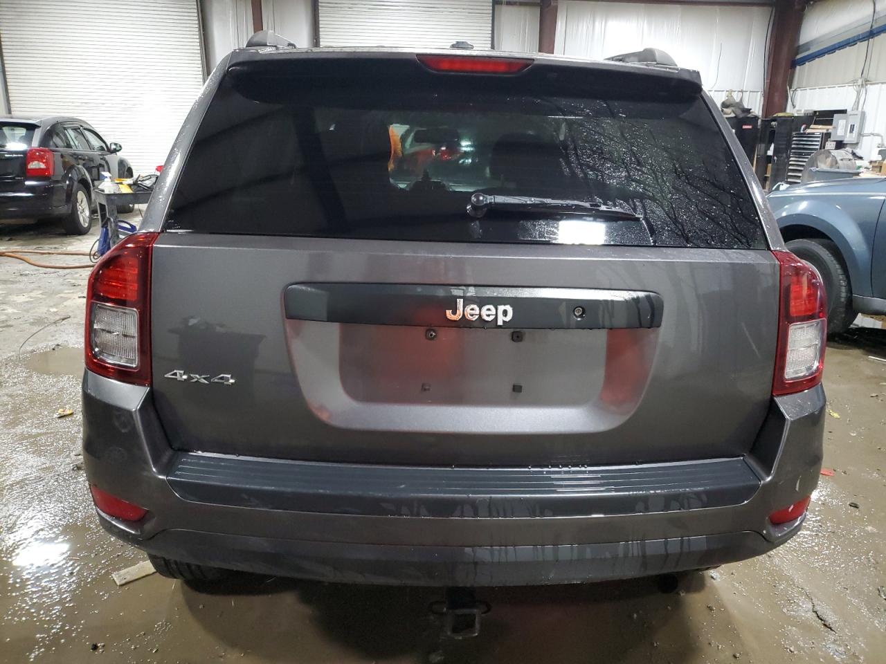 2016 Jeep Compass VIN 1C4NJDBB2GD535682 Copart auction photo, side / front end damage thumbnail 6
