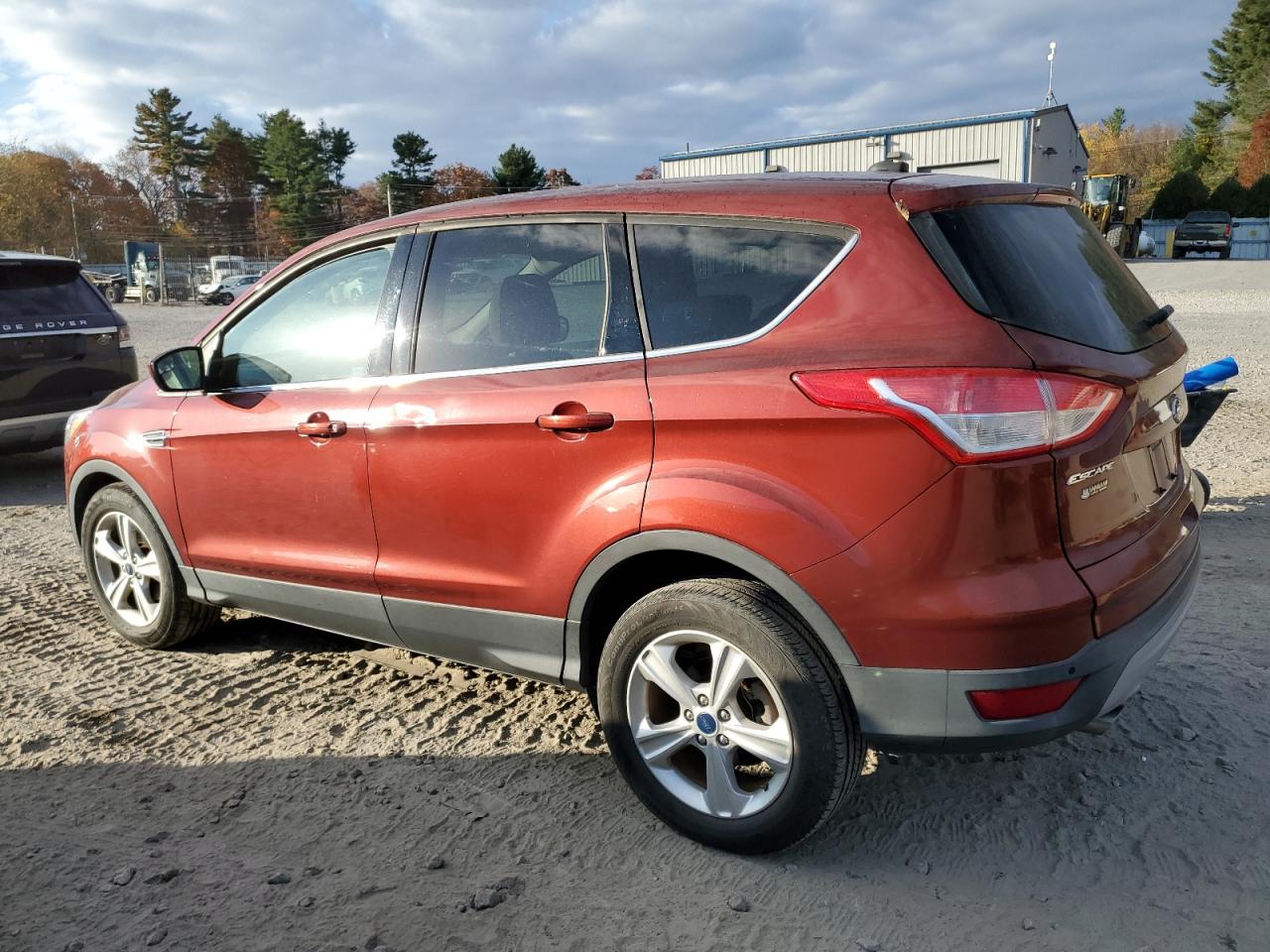 2014 Ford Escape VIN 1FMCU0GX5EUB81287 Copart auction photo, mechanical / minor dent/scratches damage thumbnail 2