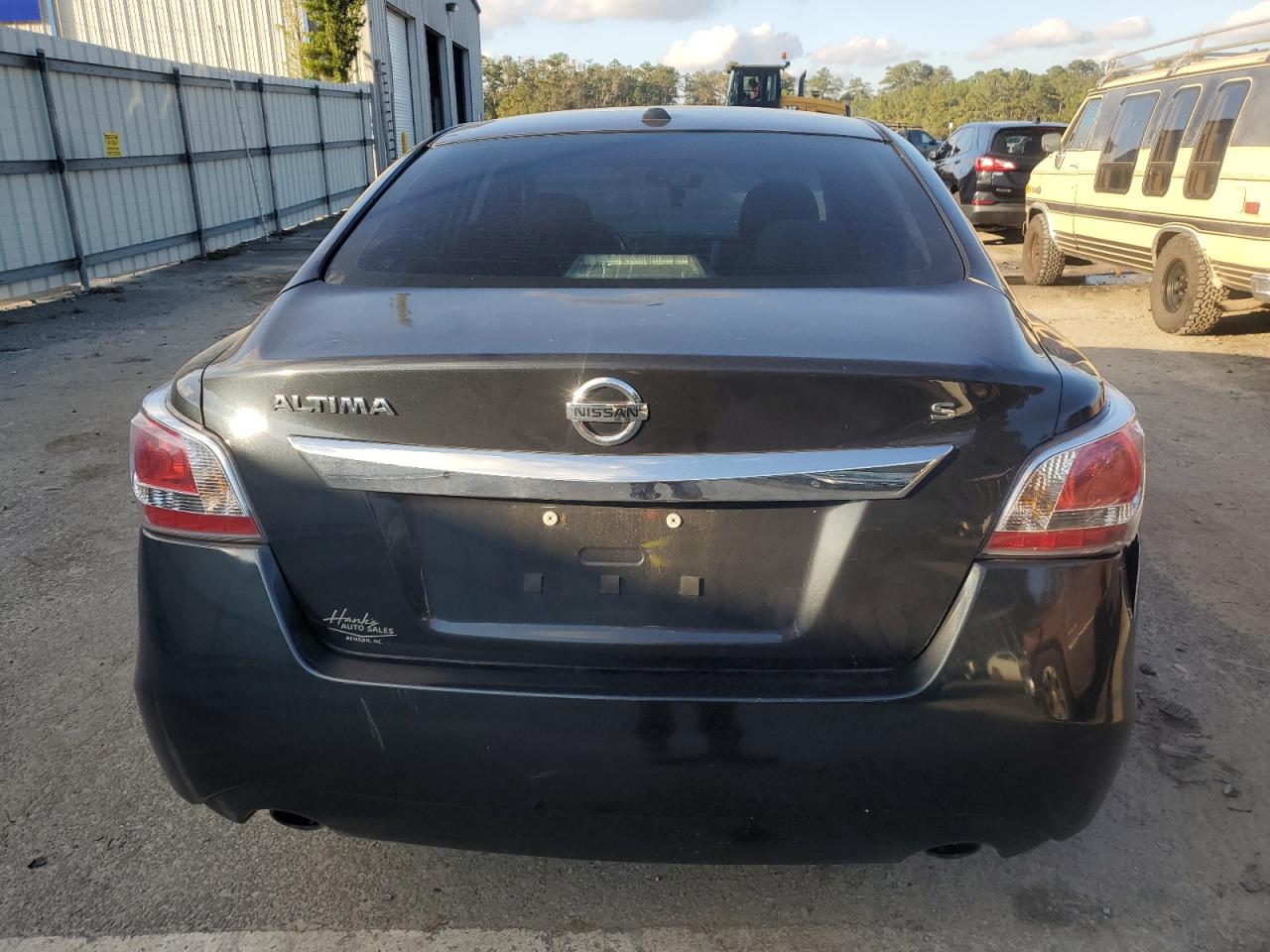2015 Nissan Altima VIN 1N4AL3AP4FN327317 Copart auction photo, rear end damage thumbnail 6