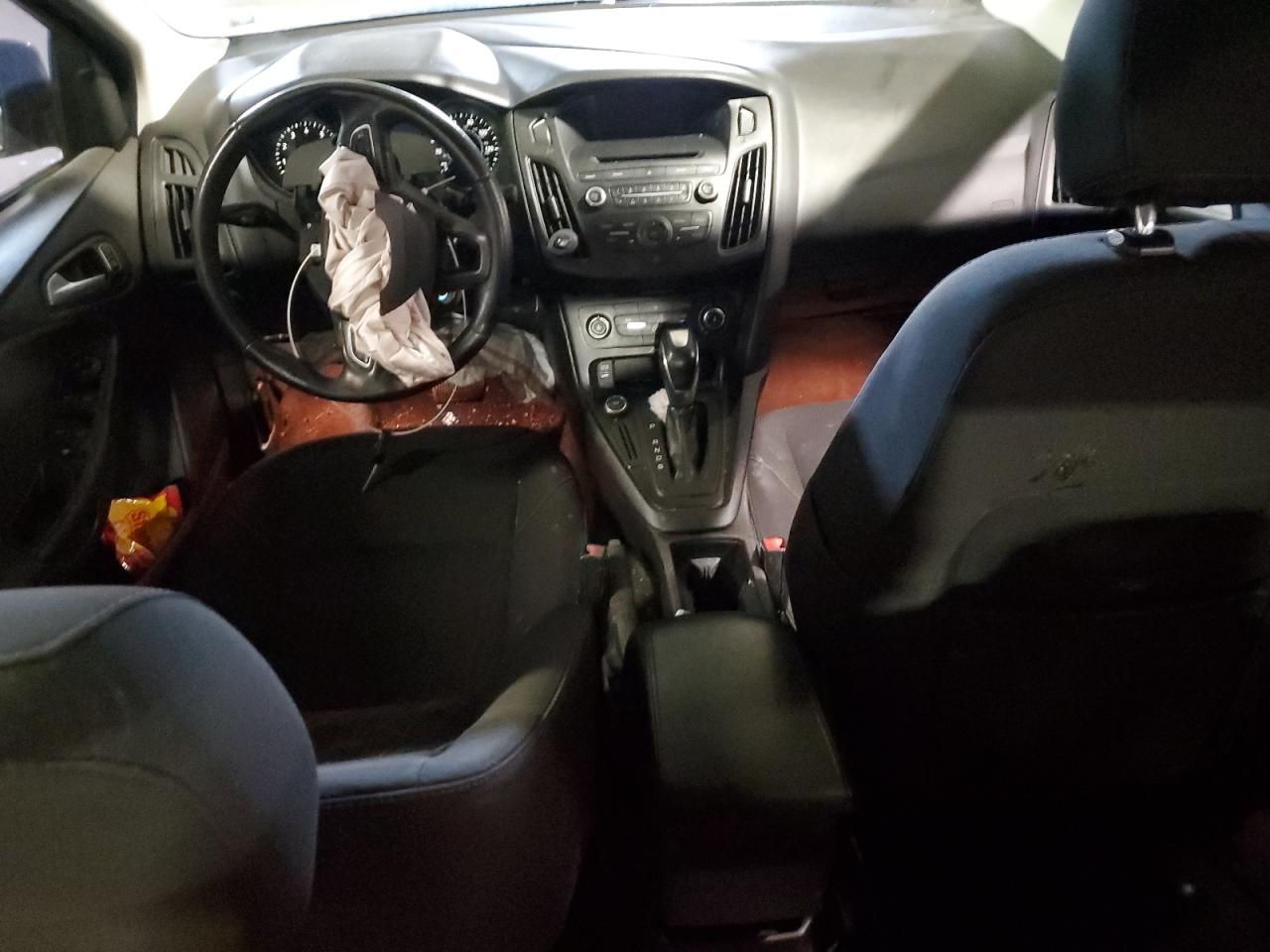 2016 Ford Focus VIN 1FADP3F23GL262391 Copart auction photo, front end / undercarriage damage thumbnail 8
