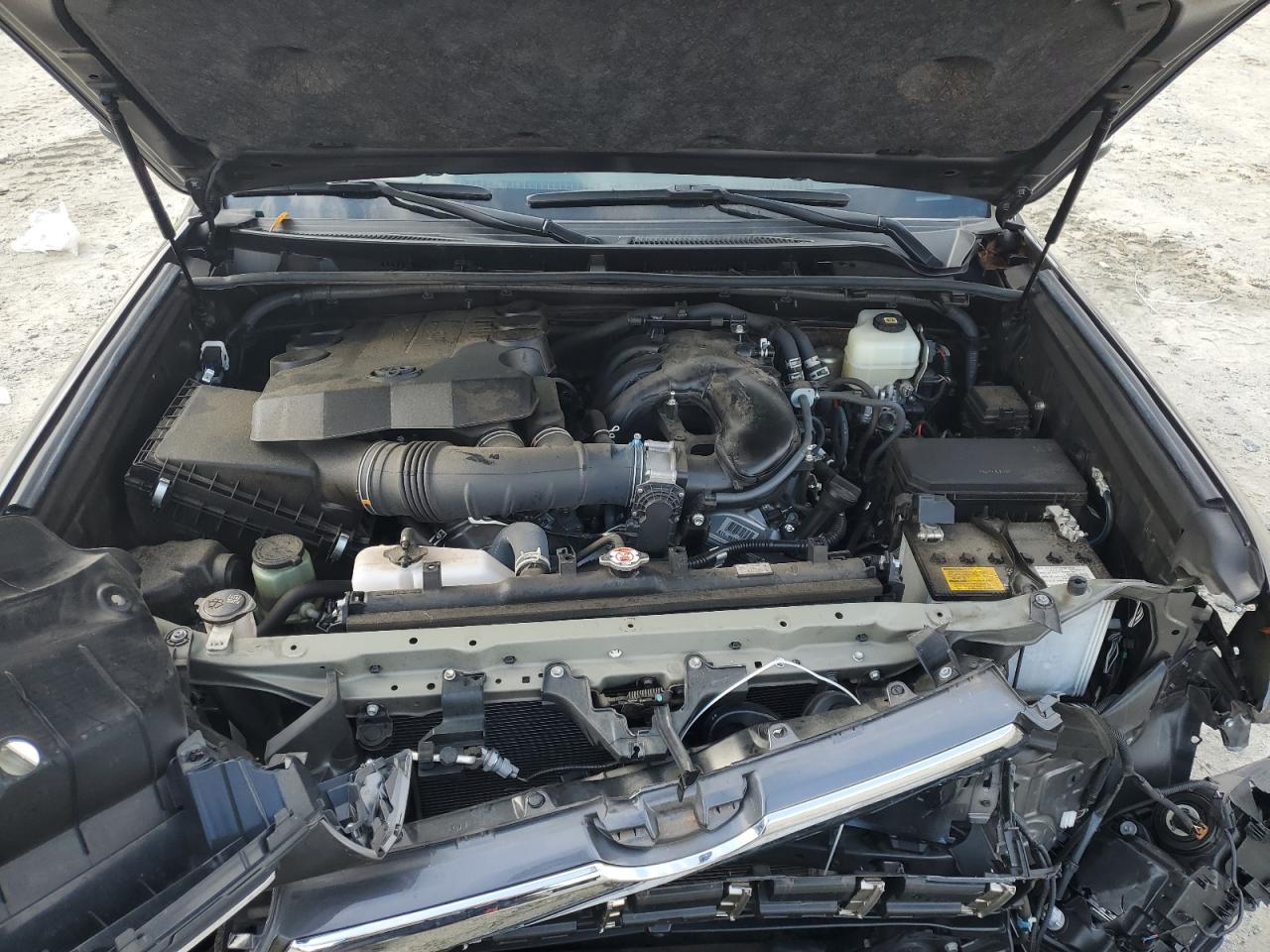 2022 Toyota 4Runner VIN JTEKU5JR0N5986952 Copart auction photo, front end damage thumbnail 12