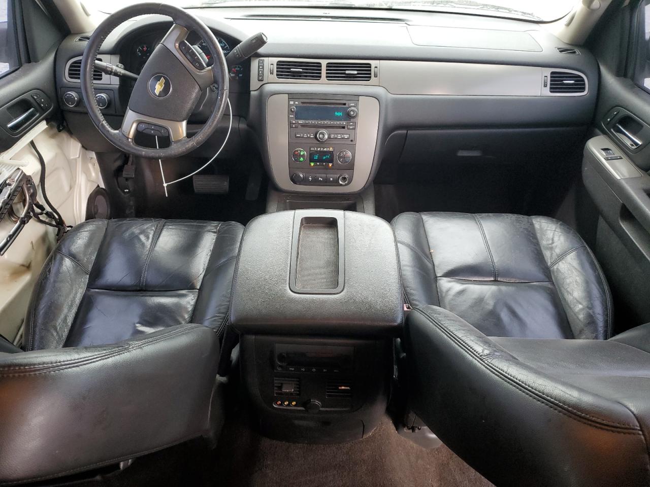 2011 Chevrolet Avalanche VIN 3GNTKFE31BG213283 Copart auction photo, side / minor dent/scratches damage thumbnail 8