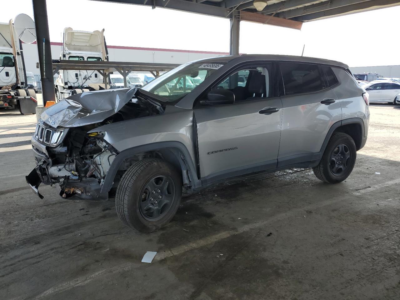 2018 Jeep Compass VIN 3C4NJDAB0JT433557