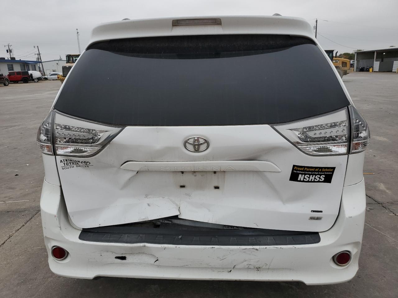 2012 Toyota Sienna VIN 5TDXK3DC9CS275446 Copart auction photo, front end / rear end damage thumbnail 6