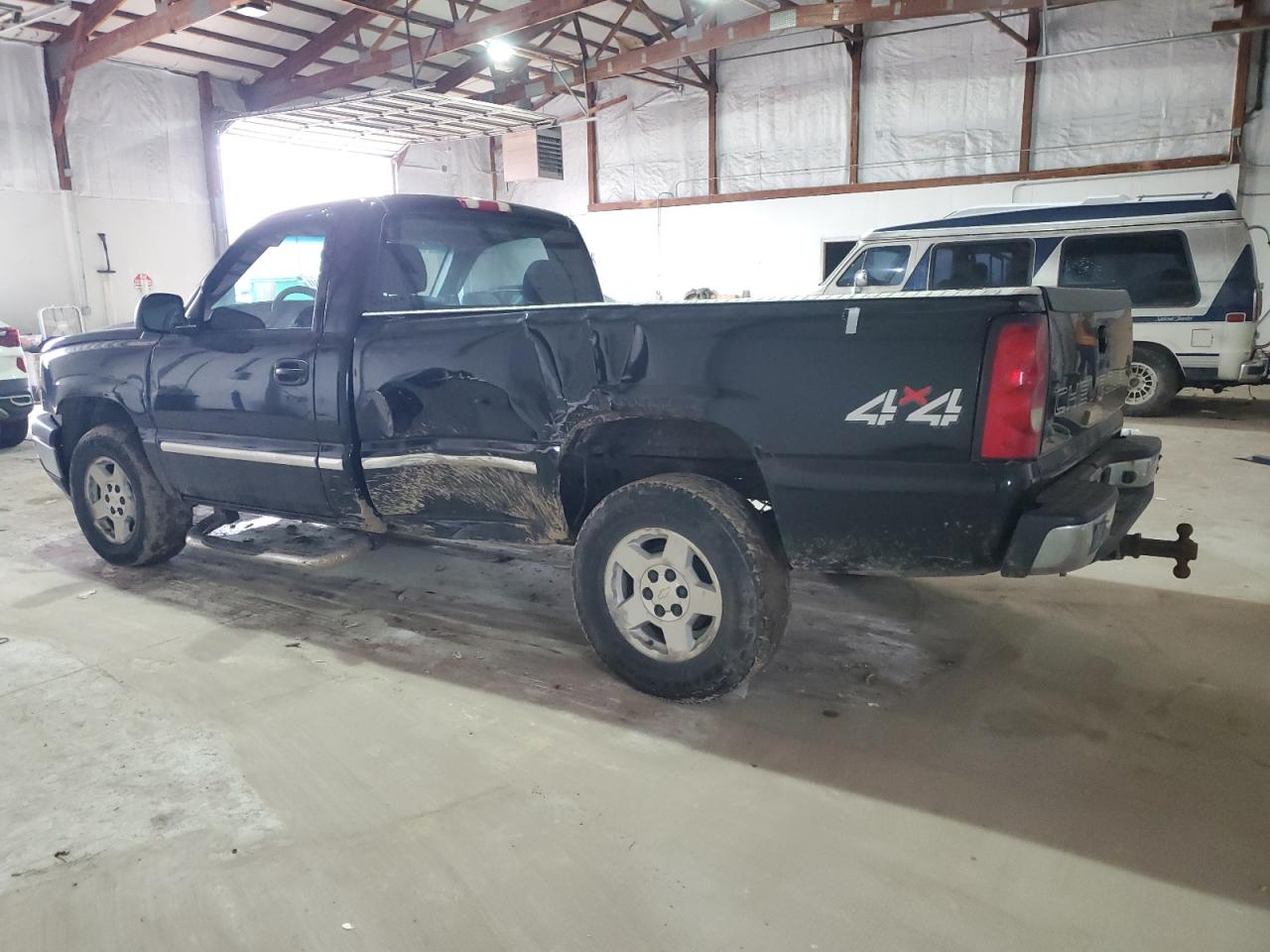 2006 Chevrolet Silverado VIN 3GCEK14V56G243061 Copart auction photo, side damage thumbnail 2