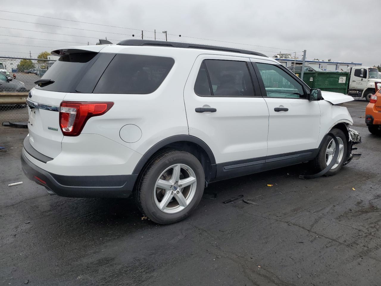 2018 Ford Explorer VIN 1FM5K7BH3JGB85693 Copart auction photo, front end damage thumbnail 3
