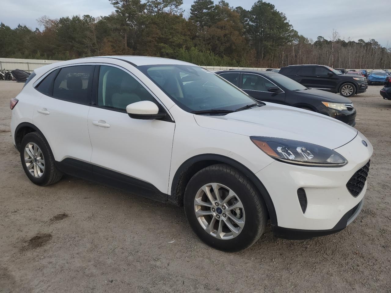 2021 Ford Escape VIN 1FMCU0G63MUB29369 Copart auction photo, rear end damage thumbnail 4