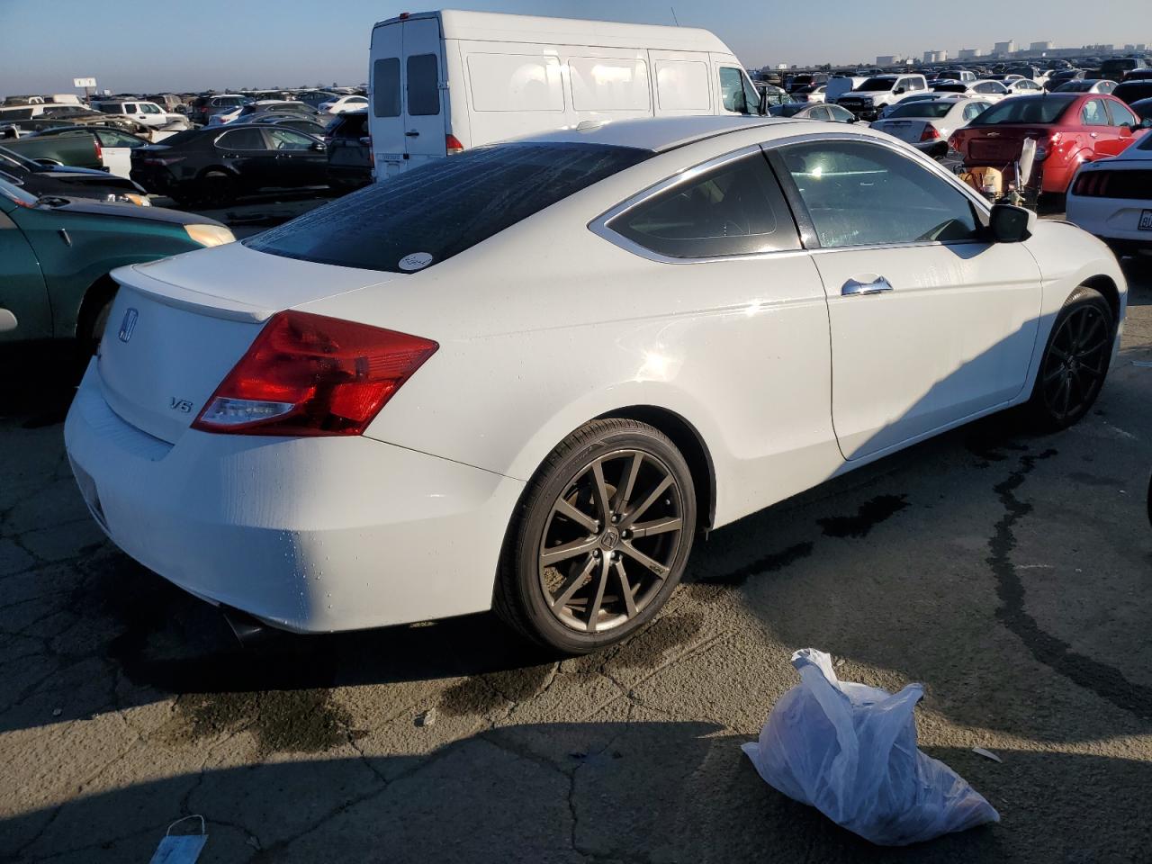 2012 Honda Accord VIN 1HGCS2B84CA006857 Copart auction photo, front end / side damage thumbnail 3