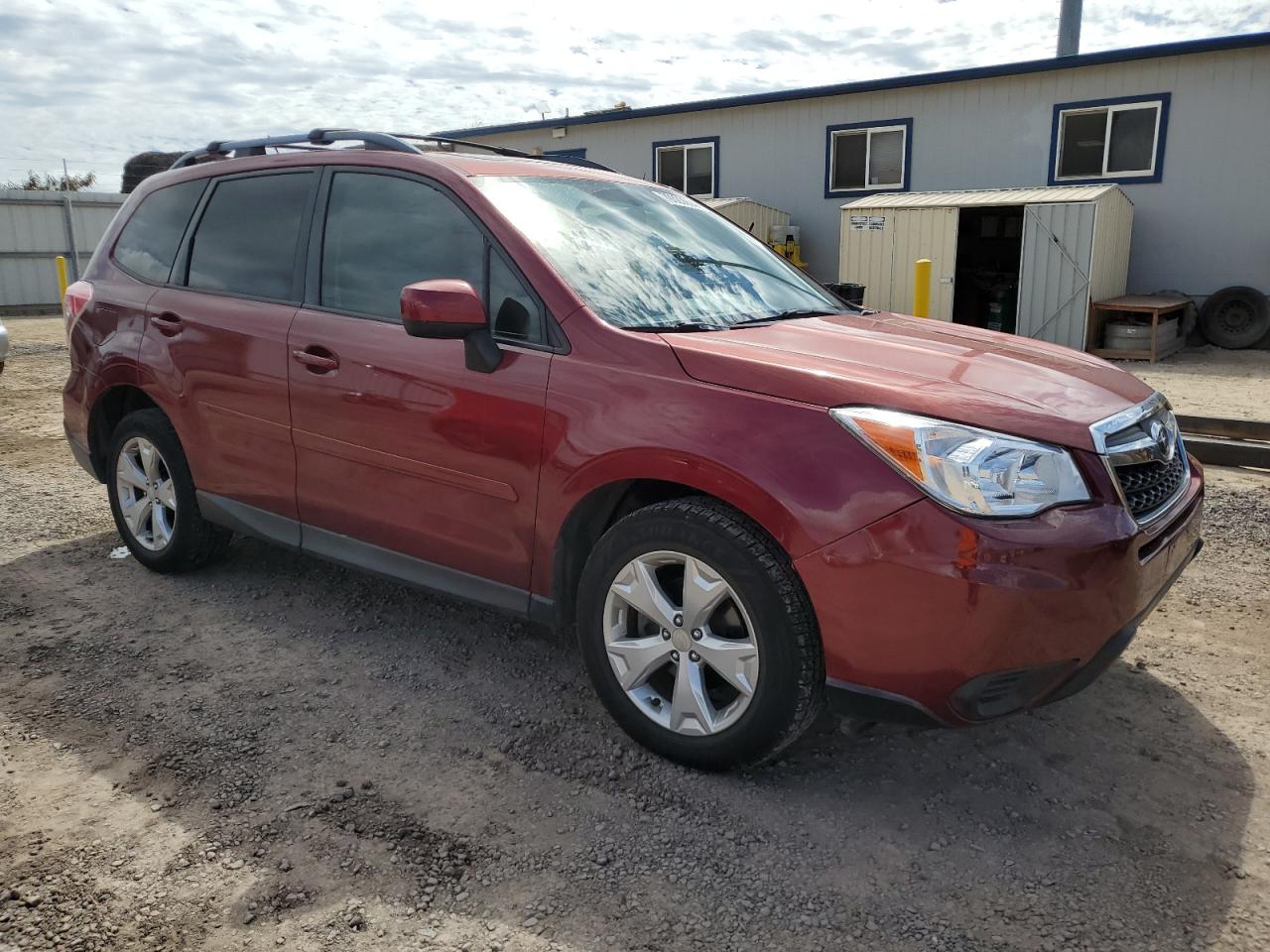 2015 Subaru Forester VIN JF2SJADC2FH442337 Copart auction photo, side / front end damage thumbnail 4