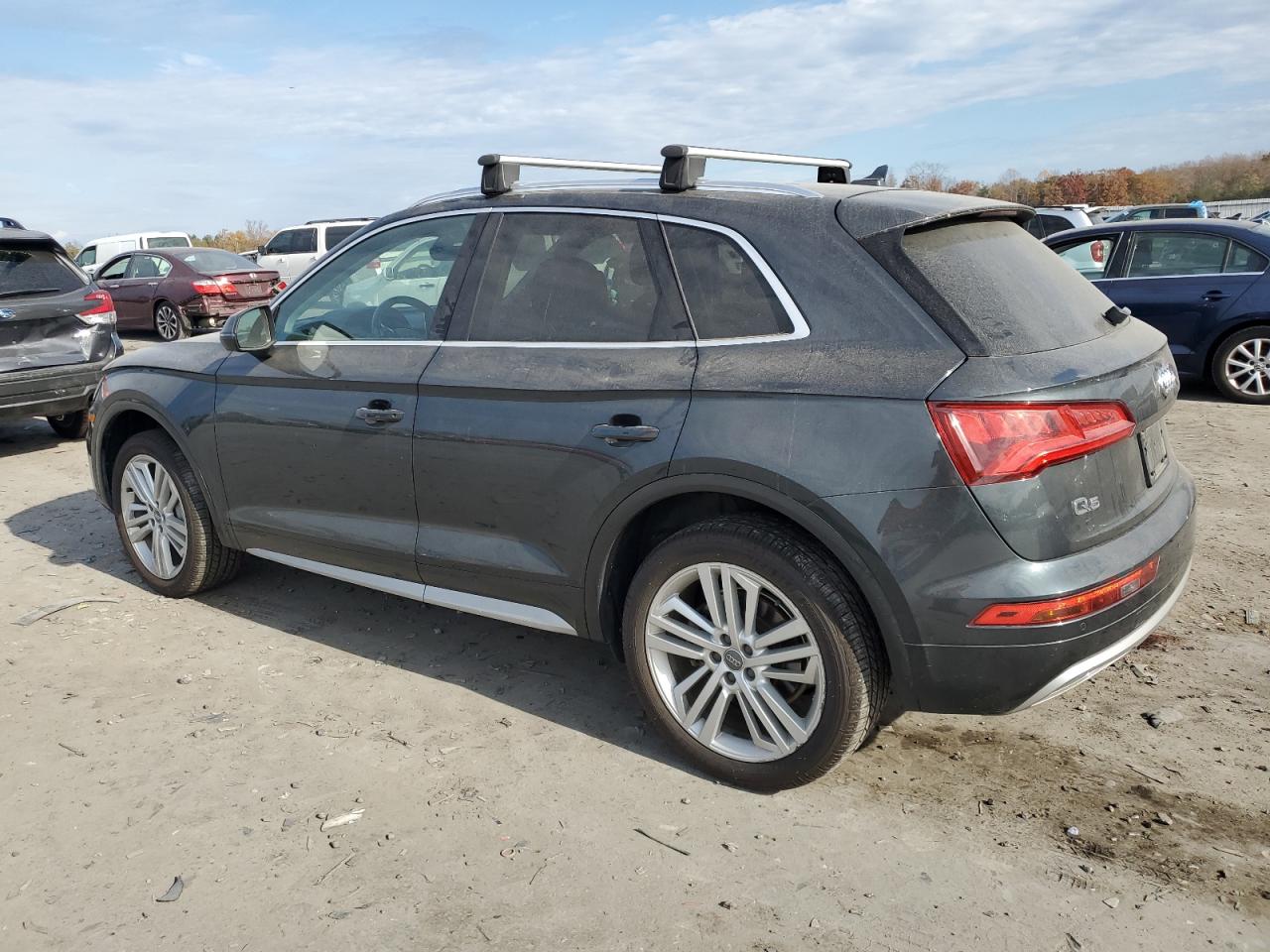 2018 Audi Q5 VIN WA1BNAFY3J2007201 Copart auction photo, front end / minor dent/scratches damage thumbnail 2