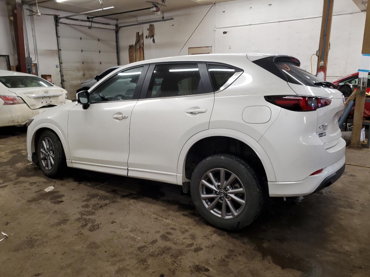 2024 Mazda CX-5 VIN JM3KFBBMXR0352994 Copart auction photo, front end / side damage thumbnail 2