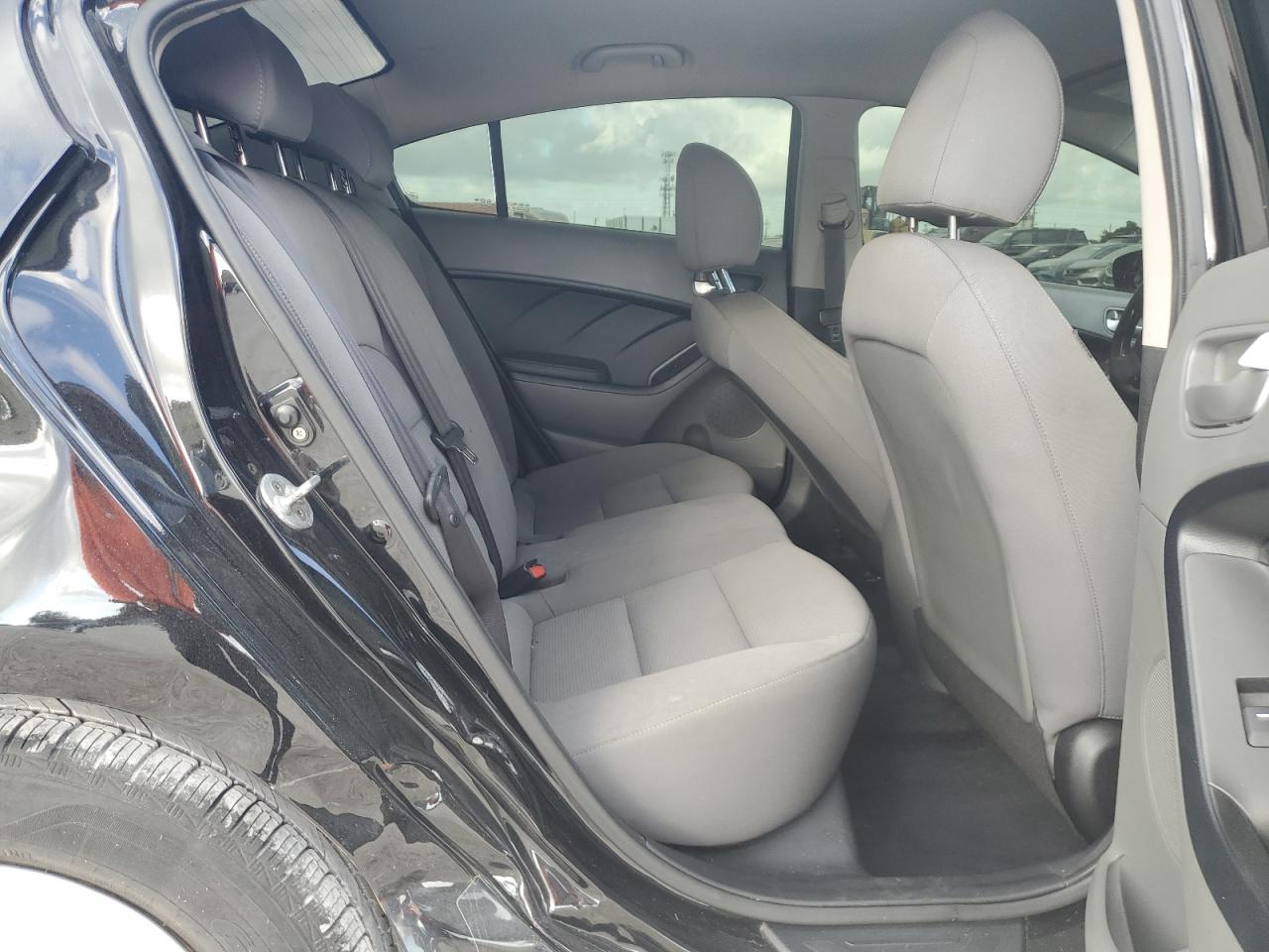 2017 KIA Forte VIN 3KPFK4A72HE011222 Copart auction photo, all over damage thumbnail 10